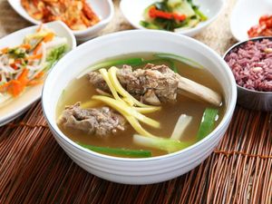 3 Resep Sop Iga ala Jawa hingga Korea yang Gurih Berkaldu 3 Resep Sop Iga ala Jawa hingga Korea yang Gurih Berkaldu