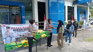 Polresta Pati Gelar Gerakan Pangan Murah, Salurkan 6 Ton Beras untuk Warga