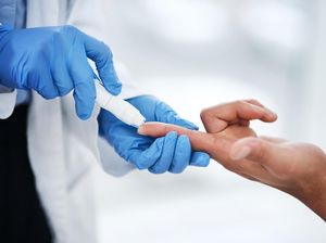 5 Cara Simpel Turunkan Gula Darah Tinggi, Nggak Perlu Obat 5 Cara Simpel Turunkan Gula Darah Tinggi, Nggak Perlu Obat