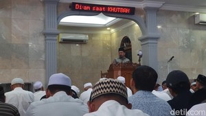 Siapa Saja yang Tidak Wajib Sholat Jumat?