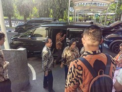 Sri Mulyani Bungkam soal Tunjangan Rumah Rp 50 Juta/Bulan untuk DPR
