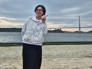 Komedian Park Mi Sun Dikabarkan Idap Kanker Payudara Komedian Park Mi Sun Dikabarkan Idap Kanker Payudara
