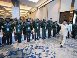 Video: Bangganya Guru Berusia 58 Tahun Bisa Mengajar di Sekolah Rakyat