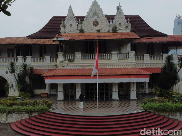 Melihat Lebih Dekat Rumah Raden Saleh Berusia 1,5 Abad di Tengah Jakarta