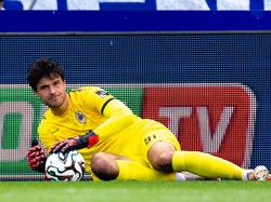 Manchester United Berusaha Datangkan Kiper Ini, Bukan Donnarumma