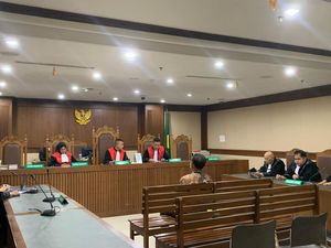 Hakim: Eks Ketua PN Surabaya Terima Gratifikasi Berulang dalam Jumlah Banyak Hakim: Eks Ketua PN Surabaya Terima Gratifikasi Berulang dalam Jumlah Banyak
