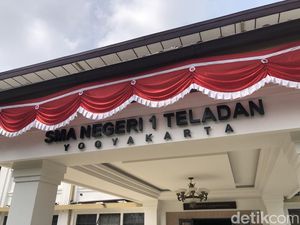 214 Lulusan SMAN 1 Teladan Jogja Bedol Desa Masuk UGM Tahun Ini 214 Lulusan SMAN 1 Teladan Jogja Bedol Desa Masuk UGM Tahun Ini