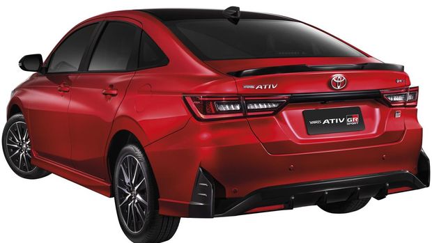 Toyota Yaris Ativ HEV alias Vios Hybrid meluncur di Thailand, Kamis (21/8/2025).