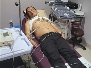 Heboh Foto Wamenaker Immanuel Ebenezer Dirawat di RS, KPK Beri Penjelasan Heboh Foto Wamenaker Immanuel Ebenezer Dirawat di RS, KPK Beri Penjelasan