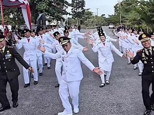 Viral Video Bupati Bangka Selatan Joget Sound Horeg Viral Video Bupati Bangka Selatan Joget Sound Horeg