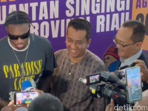Bakal Tampil Spektakuler, Melly Mike Juga Ingin Temui Dikha Si Penari Pacu Jalur