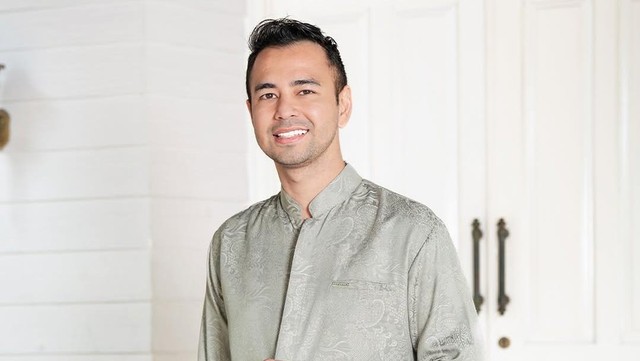 Berita Seputar Selebriti Insertlive Terkini : Raffi Ahmad Dituding Terlibat Tindak Pencucian Uang, Hotman Paris Beri Pembelaan