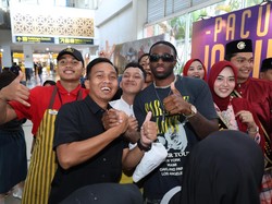 Video Sosok di Balik Backsound Pacu Jalur, Melly Mike Sudah Tiba di Riau! Video Sosok di Balik Backsound Pacu Jalur, Melly Mike Sudah Tiba di Riau!