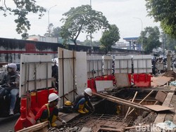 Pramono Ungkap Alasan Alih Fungsi Trotoar TB Simatupang demi Atasi Macet