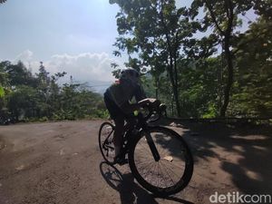 Tour Malasari 2025: 420 Pesepeda Tantang Elevasi 2.200 MDPL Tour Malasari 2025: 420 Pesepeda Tantang Elevasi 2.200 MDPL