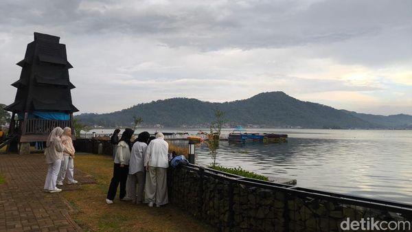 Potret Pesona Keindahan Wisata Alam Waduk Darma Kuningan
