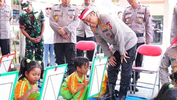 Wakapolri Dedi Prasetyo di Semarang: Bakti Sosial, Semangat Anak-anak, dan Pengabdian Negeri
