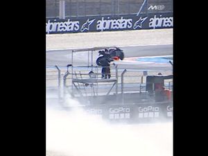 Nyaris Jadi Korban Motor Terbang Acosta, Kameramen MotoGP Bilang Begini Nyaris Jadi Korban Motor Terbang Acosta, Kameramen MotoGP Bilang Begini