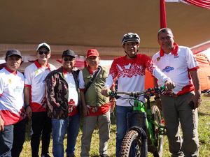Bupati Bogor Gelar Fun Bike di Malasari, Angkat Potensi Wisata Lokal Bupati Bogor Gelar Fun Bike di Malasari, Angkat Potensi Wisata Lokal