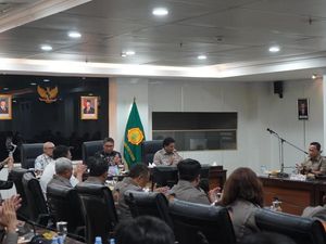 Wamentan Minta Petani Kawal Program Ketahanan Pangan Prabowo Wamentan Minta Petani Kawal Program Ketahanan Pangan Prabowo