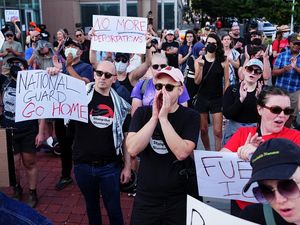 Washington Memanas, Trump Turunkan Garda Nasional Saat Protes U Street