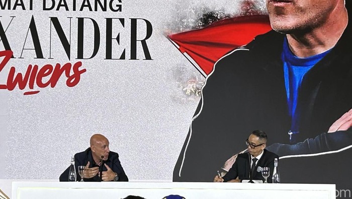 Alexander Zwiers, Direktur Teknik PSSI