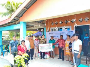 BRI Peduli Beri Bantuan Beras-Makanan Bayi ke Korban Gempa Bumi Poso BRI Peduli Beri Bantuan Beras-Makanan Bayi ke Korban Gempa Bumi Poso
