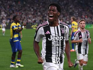 Juventus Vs Parma: Si Nyonya Tua Menang 2-0 Juventus Vs Parma: Si Nyonya Tua Menang 2-0