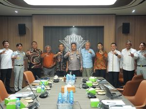 Kakorlantas Bahas Transformasi Lalu Lintas Bersama Pakar: Komitmen Perkuat Kepercayaan Publik