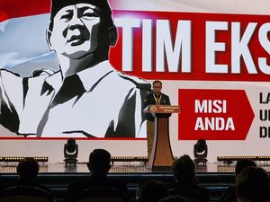 Mentrans Iftitah Ajak Tim Ekspedisi Patriot Hidupkan Desa-Lawan Kemiskinan Mentrans Iftitah Ajak Tim Ekspedisi Patriot Hidupkan Desa-Lawan Kemiskinan