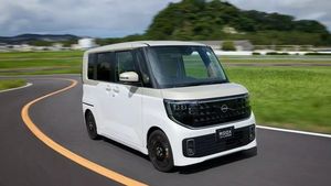 Tampang Nissan Roox, Serena versi Mini