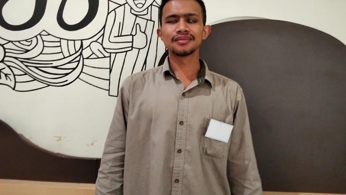 Kisah Inspiratif, Perjuangan Mahasiswa Tunanetra Bukittinggi Raih Mimpi di UNY
