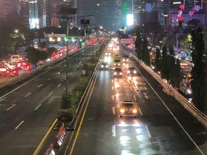 Sempat Ditutup karena Ada Demo, Tol Dalkot Semanggi-Slipi Dibuka Lagi