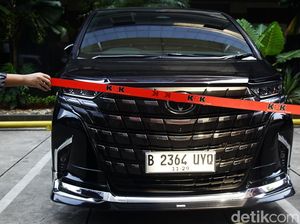 Identitas Alphard yang Dikembalikan KPK usai Disita dari Eks Wamenaker Noel Identitas Alphard yang Dikembalikan KPK usai Disita dari Eks Wamenaker Noel