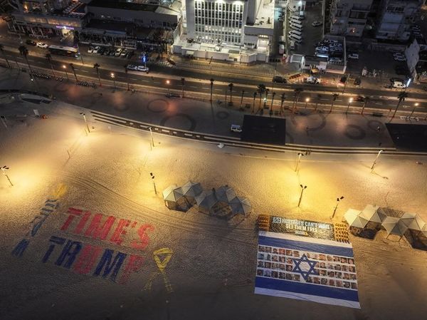 Instalasi Karya Aktivis Israel Minta Hentikan Perang Gaza
