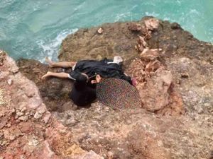 Asyik Bikin Konten Sunrise, Pemuda 21 Tahun Tewas Jatuh dari Tebing Asyik Bikin Konten Sunrise, Pemuda 21 Tahun Tewas Jatuh dari Tebing