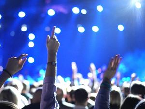 10 Konser-Festival Musik Batal dan Ditunda karena Gelombang Demo 10 Konser-Festival Musik Batal dan Ditunda karena Gelombang Demo