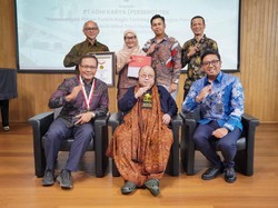 Jasa Marga Raih Penghargaan MURI atas Penerapan Inovasi Hybrid Wind Tree