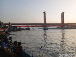 BMKG Imbau Warga di Bantaran Sungai Musi Waspada Pasang Air Laut 2,4 Meter