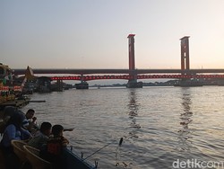 BMKG Imbau Warga di Bantaran Sungai Musi Waspada Pasang Air Laut 2,4 Meter