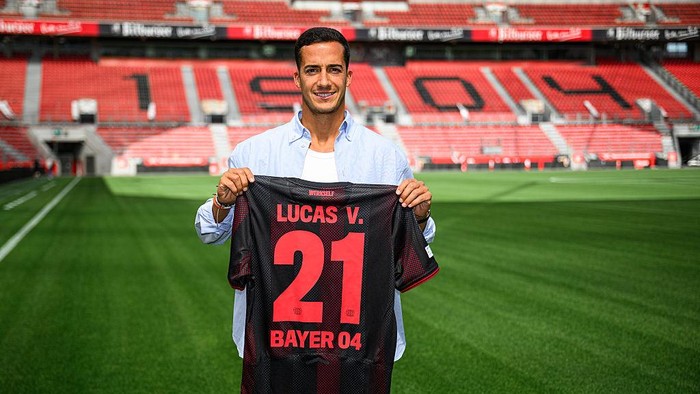 LEVERKUSEN, GERMANY - AUGUST 26: Lucas Vazquez poses for a photo during his signing presentation at the BayArena on August 26, 2025 in Leverkusen, Germany. (Photo by Jörg Schüler/Bayer 04 Leverkusen via Getty Images)