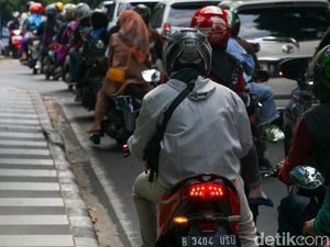 Video: Jakarta Macet Lagi! Video: Jakarta Macet Lagi!