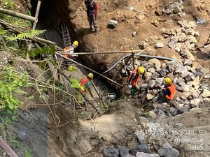 Pemkab Bangli Gelontorkan Rp 100 Miliar untuk Perbaikan Jalan Tahun Ini Pemkab Bangli Gelontorkan Rp 100 Miliar untuk Perbaikan Jalan Tahun Ini