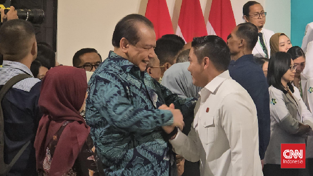 Chairman Transcorp Chairul Tanjung dan Sekretaris Kabinet (Seskab) Letkol Teddy Indra Wijaya
