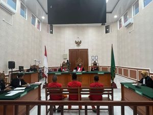 3 Kurir 60 Ribu Ekstasi di Karimun Dituntut Hukuman Mati 3 Kurir 60 Ribu Ekstasi di Karimun Dituntut Hukuman Mati