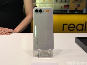 Ini HP Realme dengan Baterai 15.000 mAh, Lebih Tipis dari Power Bank