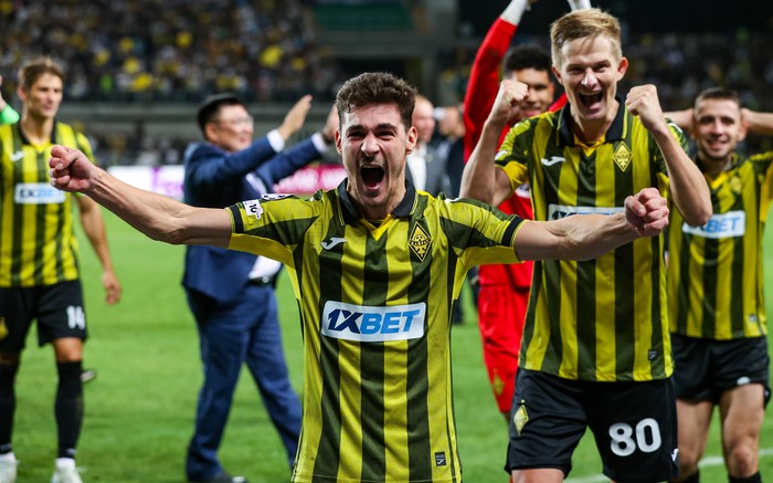 ALMATY, KAZAKHSTAN - AUGUST 26: Kairats Jorginho celebrates at full time during a UEFA Champions League Play-Off Secong Leg match between Kairat Almaty and Celtic at the Almaty Ortalyk Stadion, on August 26, 2025, in Almaty, Kazakhstan.  (Photo by Craig Williamson/SNS Group via Getty Images)
