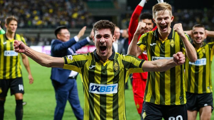 ALMATY, KAZAKHSTAN - AUGUST 26: Kairats Jorginho celebrates at full time during a UEFA Champions League Play-Off Secong Leg match between Kairat Almaty and Celtic at the Almaty Ortalyk Stadion, on August 26, 2025, in Almaty, Kazakhstan.  (Photo by Craig Williamson/SNS Group via Getty Images)