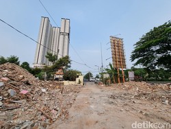 Kampung Tengah Jalan Ahmad Yani Mulai Dibongkar untuk Pembangunan Flyover