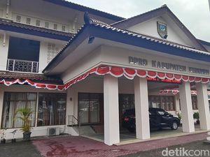 Anggota DPRD Kebumen Tersangka Kasus Sertifikat Tanah Mangkir Panggilan Polisi Anggota DPRD Kebumen Tersangka Kasus Sertifikat Tanah Mangkir Panggilan Polisi